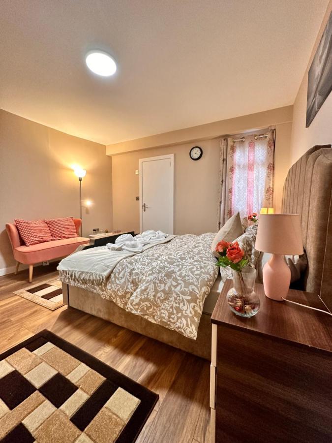 Canary Wharf Single Double And En-Suite Rooms Londres Exterior foto