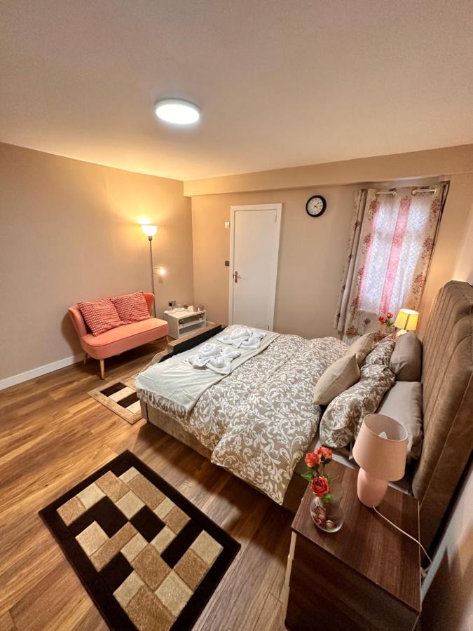 Canary Wharf Single Double And En-Suite Rooms Londres Exterior foto